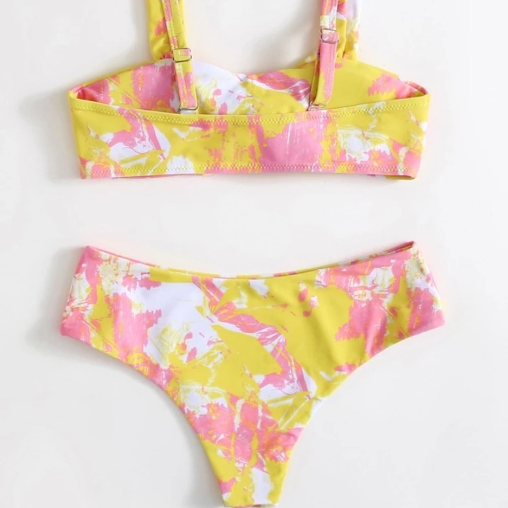 Bikini Set - Picture 3 of 4